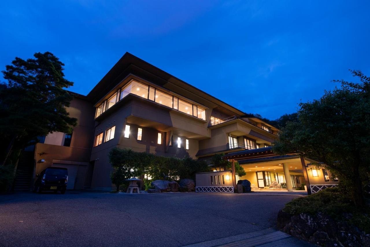 Saneikaku Hotel Matsumoto Exterior photo