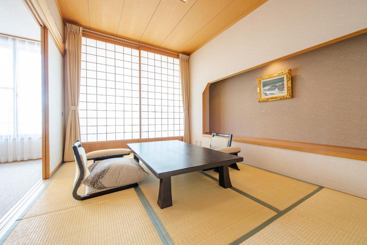 Saneikaku Hotel Matsumoto Exterior photo